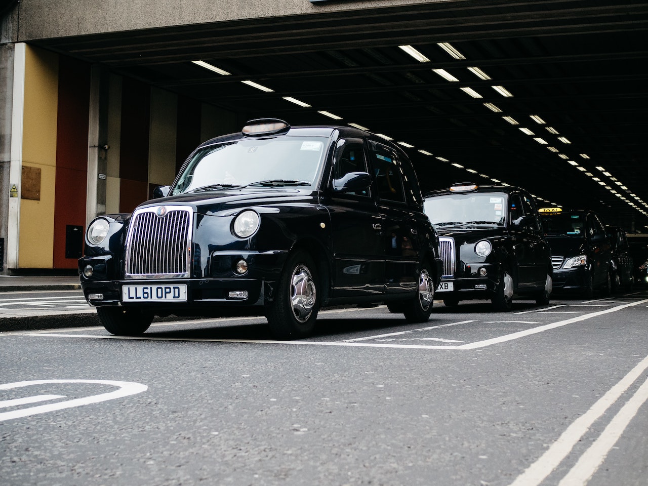 Want Your Own Black Cab Business? Here’s What You Need to Do